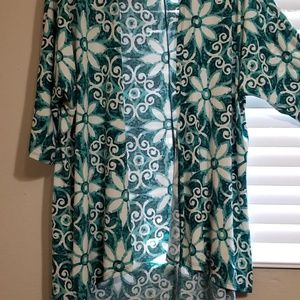 Medium Lularoe Lindsey
